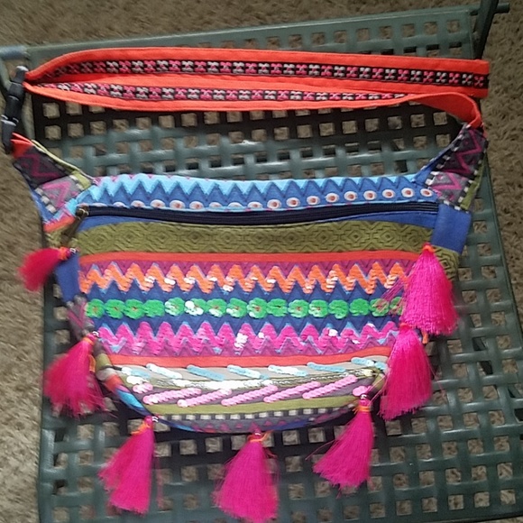 Purse - Picture 4 of 7